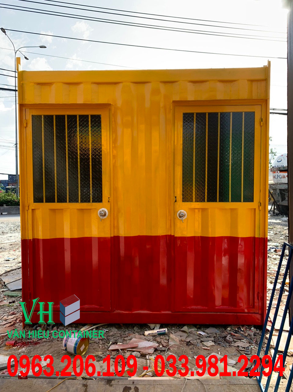nhà vệ sinh container
